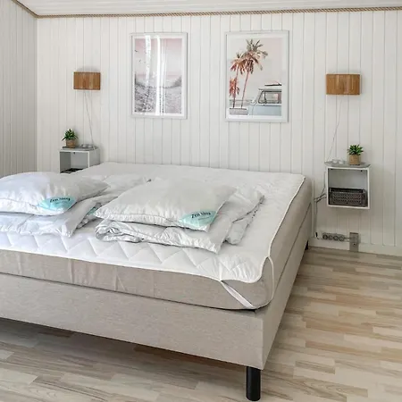 Tatil Evi Lovely In Jerup With Wifi Bratten Strand